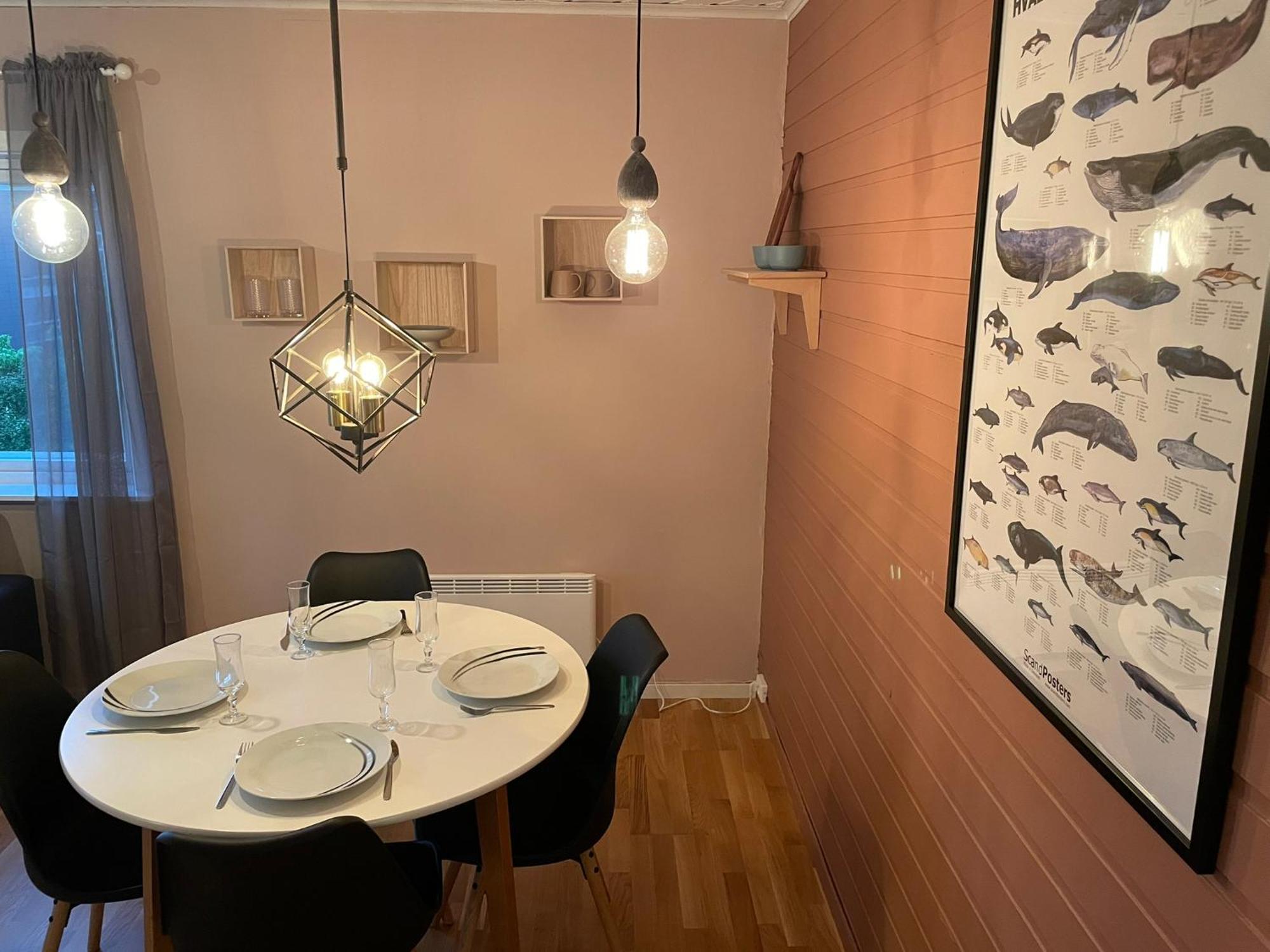 Centrally Located Apartment In Classic Townhouse Tromsø Exterior foto