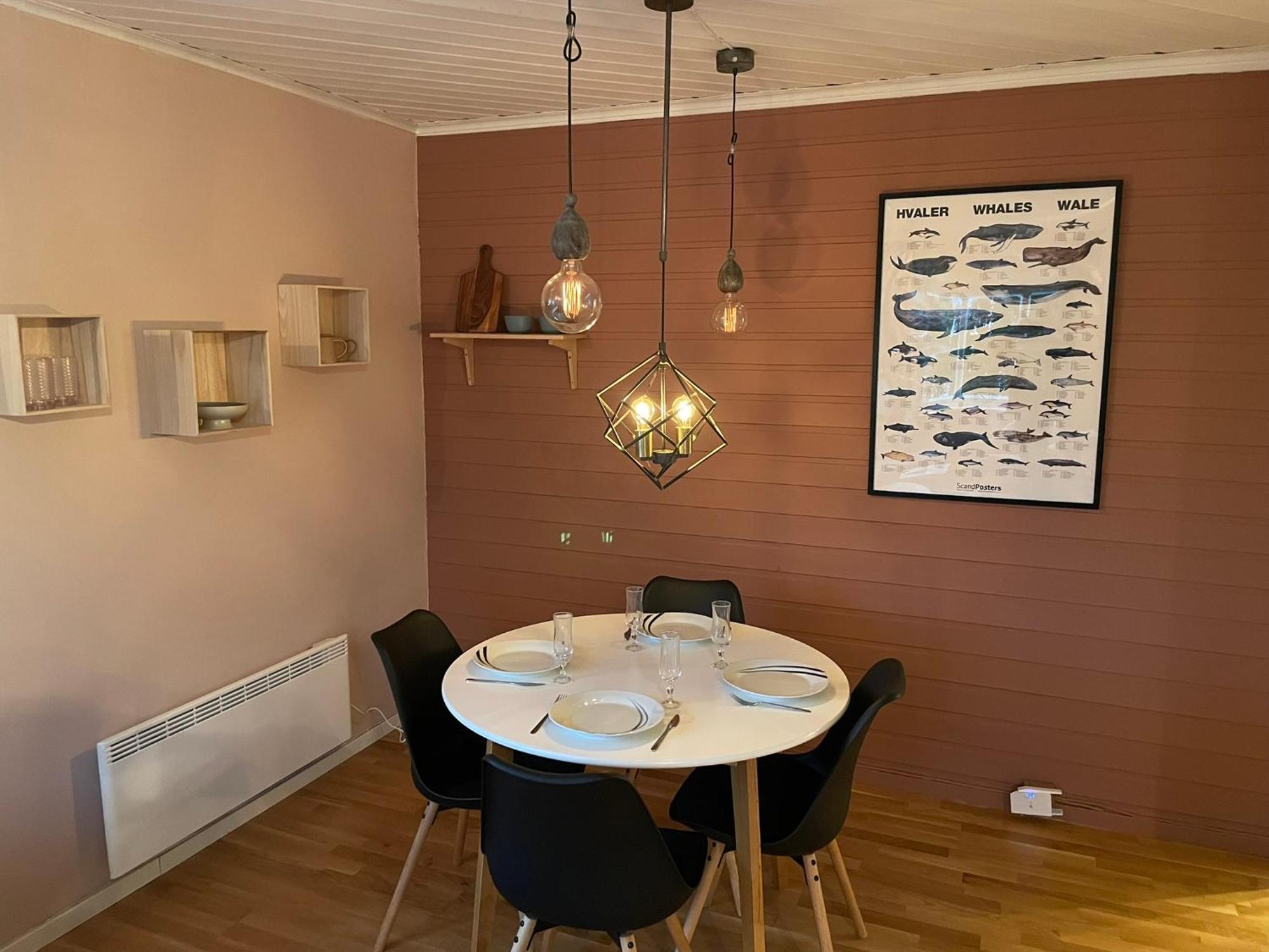 Centrally Located Apartment In Classic Townhouse Tromsø Exterior foto